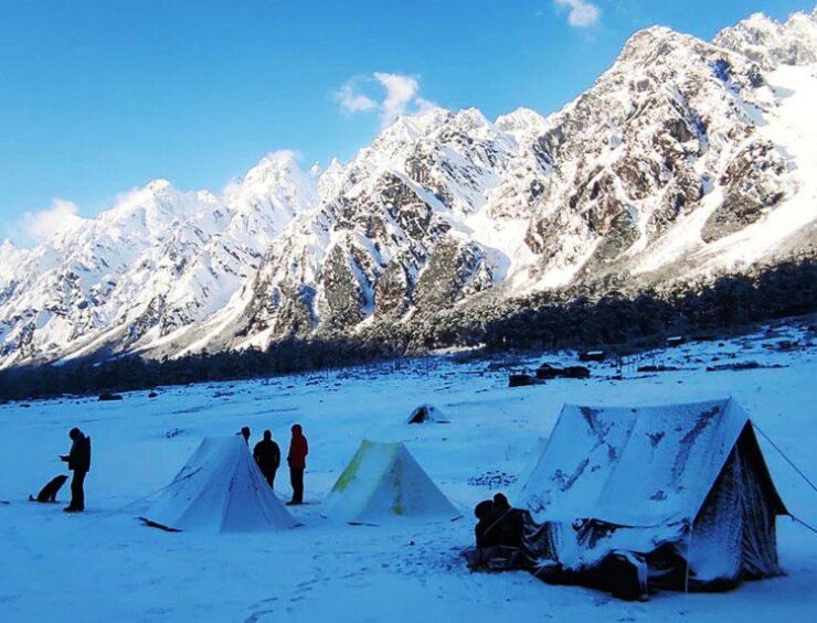 Lhabha Tarum Tsachu Trek