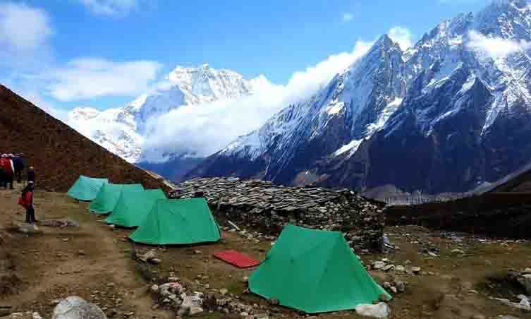 Around Manaslu 