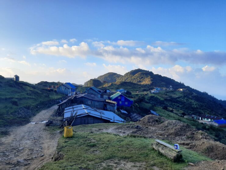 Darjeeling Sandakphu Phalut Trek
