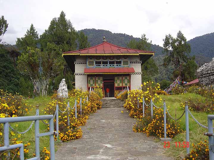 Sikkim Monastery Trekking Tour